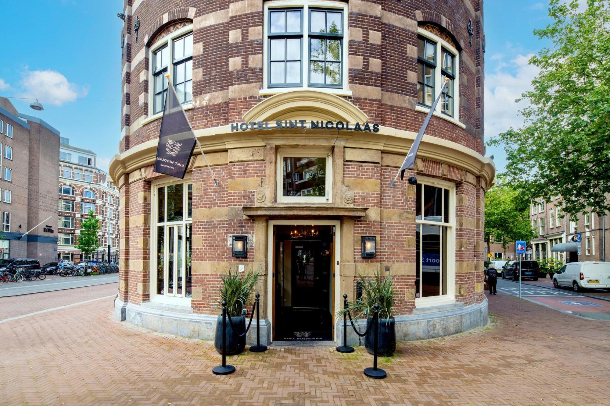 Hotel Sint Nicolaas Амстердам Екстер'єр фото